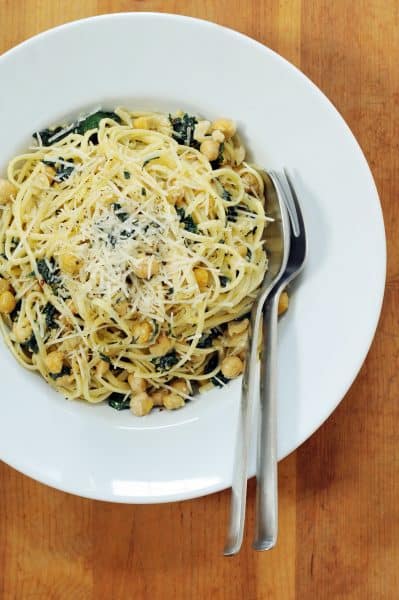 linguine with kale and chickpeas recipe - PopSugar