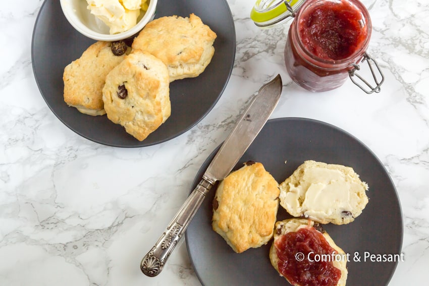 EASY NO PECTIN RHUBARB JAM - Comfort & Peasant